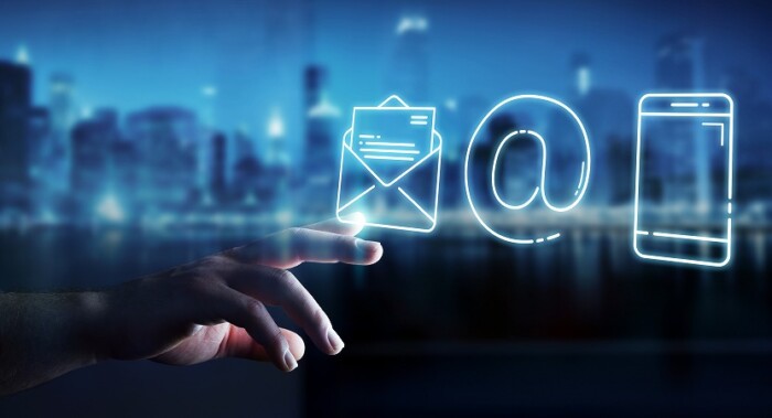 夜の問い合わせ